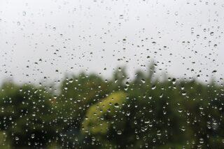 chuva tempo clima vidro gota d'água